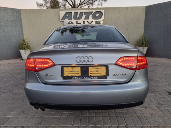 2010 audi a4 2.0tdi attraction (b8) multi
