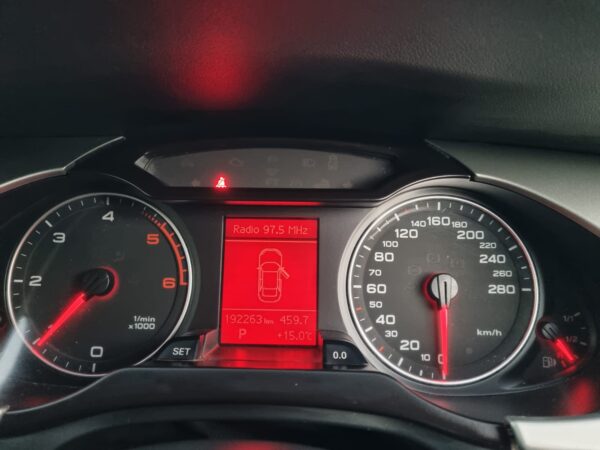 2010 audi a4 2.0tdi attraction (b8) multi
