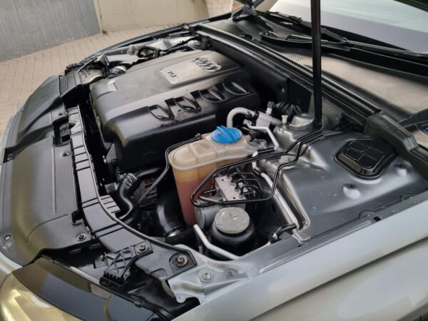 2010 audi a4 2.0tdi attraction (b8) multi