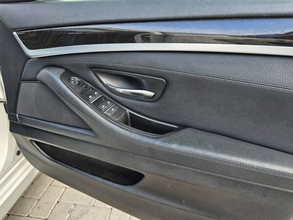 2013 bmw 520d msport (f10) auto