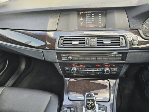 2013 bmw 520d msport (f10) auto