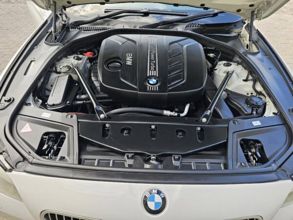 2013 bmw 520d msport (f10) auto