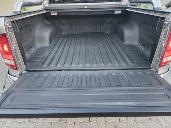 2017 vw amarok 3.0tdi h line 4motion d/cab v6 auto 165kw