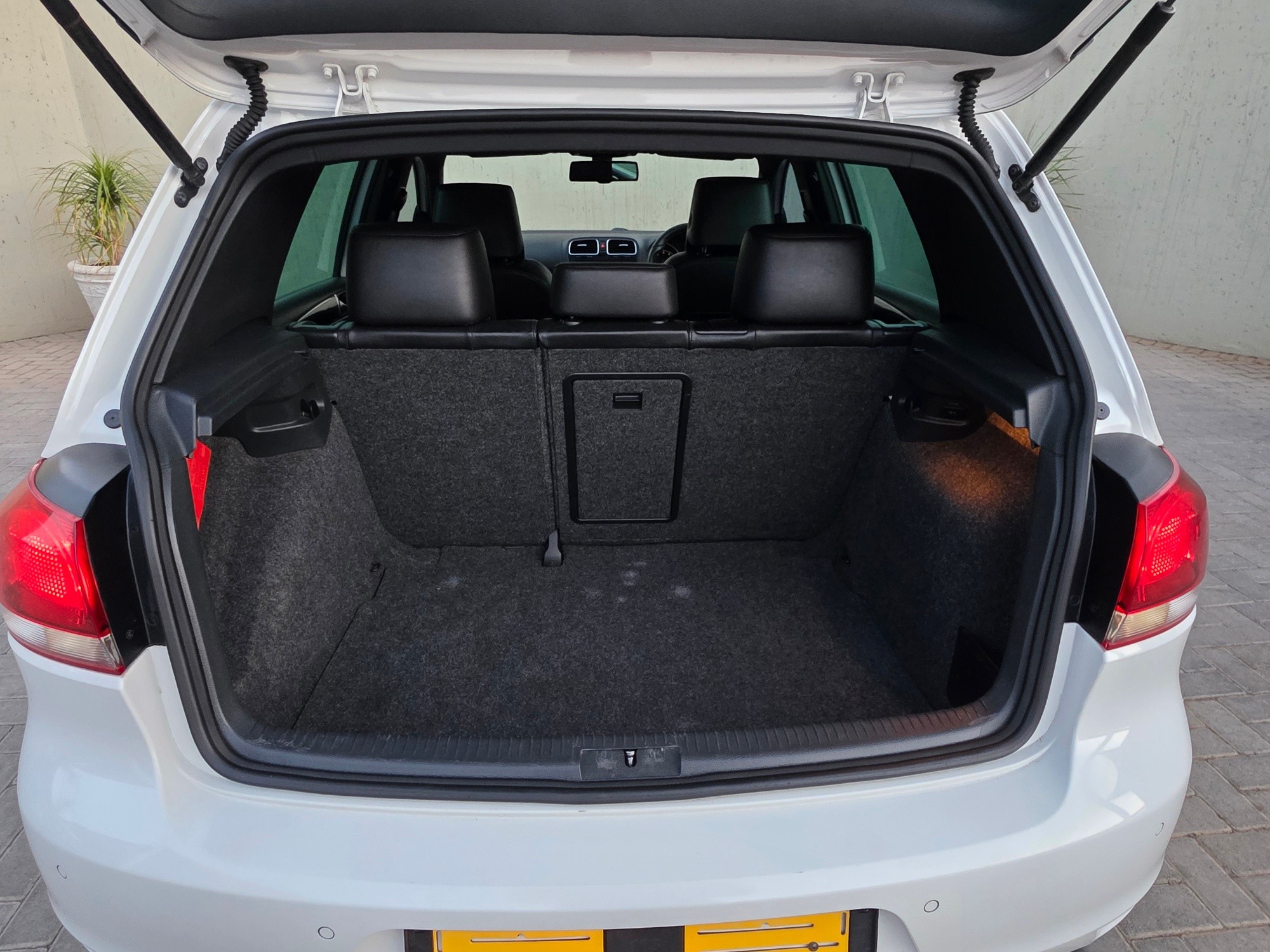 2011 VW Golf 6 GTi 2.0TSi – Auto Alive