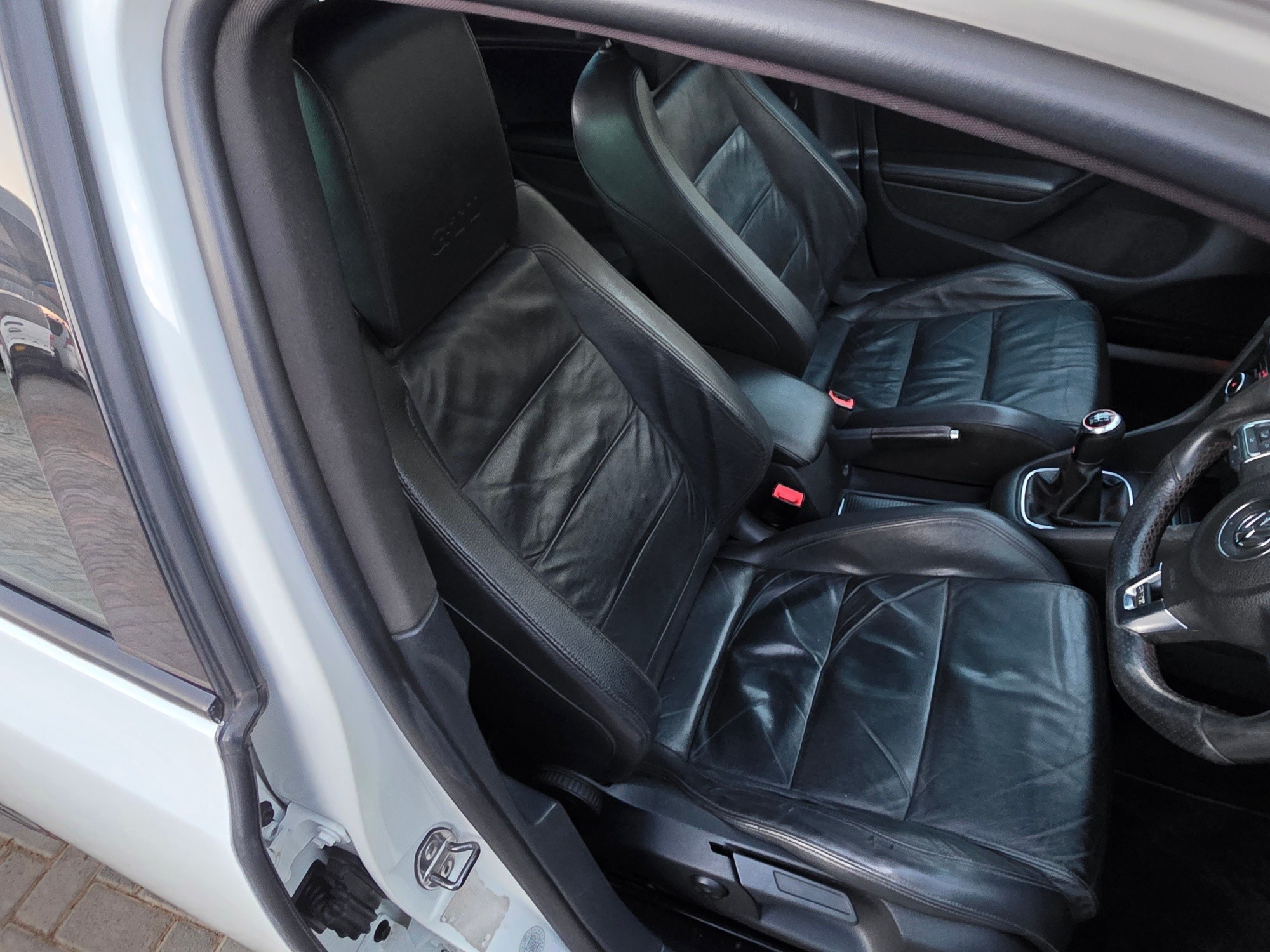 2011 VW Golf 6 GTi 2.0TSi – Auto Alive